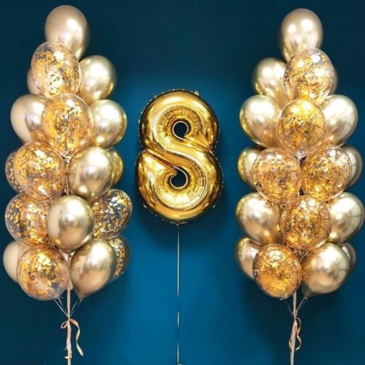 Цифра с фонтанами шаров  в Дзержинске