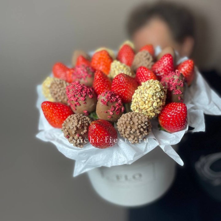 Клубника в боксе 30 ягод в Дзержинске