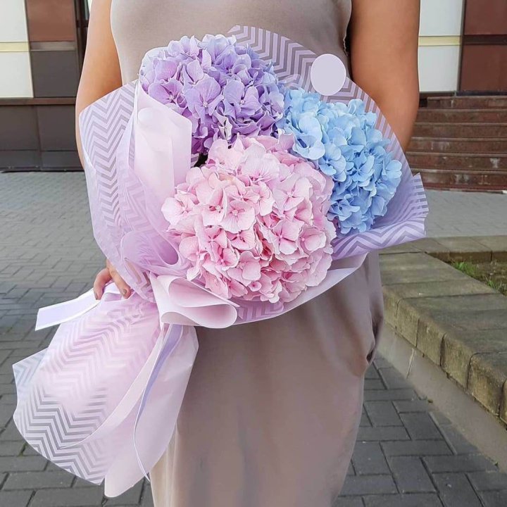 Букет гортензий "Пуф" в Дзержинске