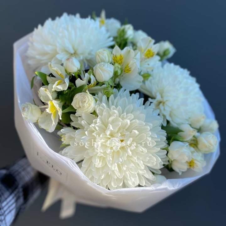 Букет из хризантем "Миранда" в Дзержинске