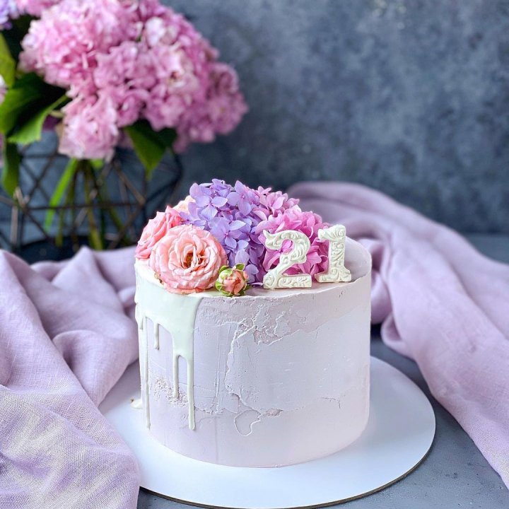 Торт с цифрой в Дзержинске