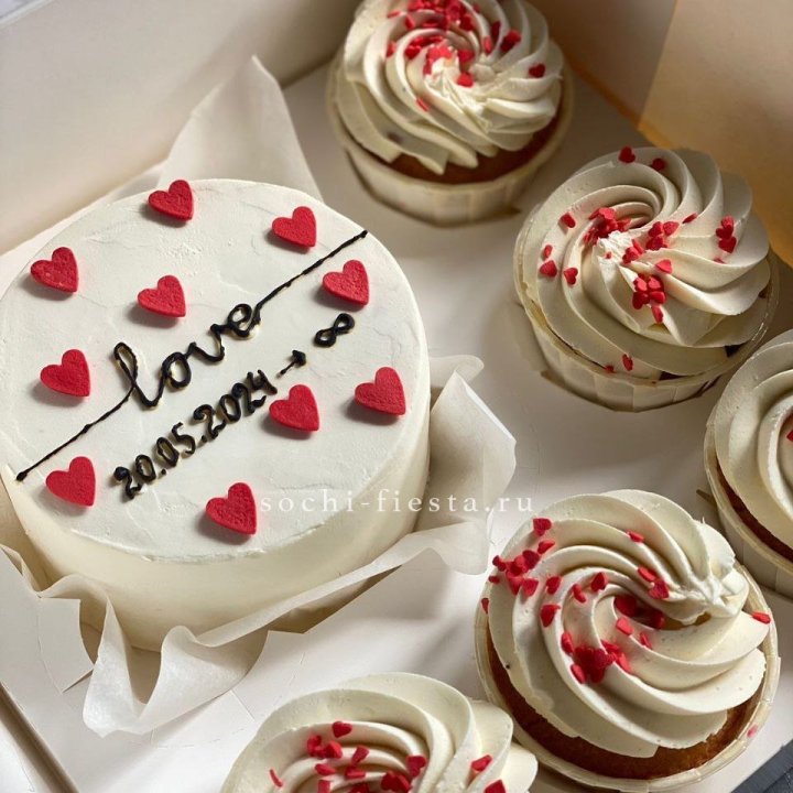 Капкейки и бенто-торт "Любимые" в Дзержинске