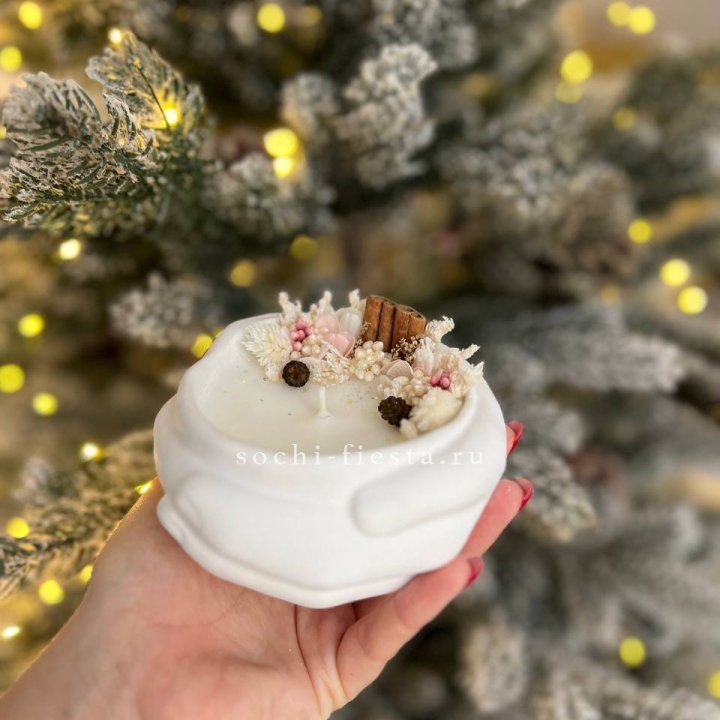 Свеча ароматическая в гипсе Руки с корицей в Дзержинске