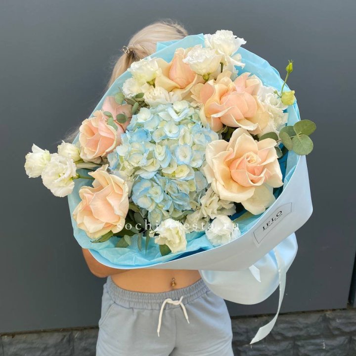 Сборный букет "Голубой закат" в Дзержинске