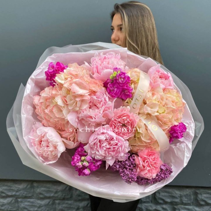  Букет "Фловер пионс" в Дзержинске