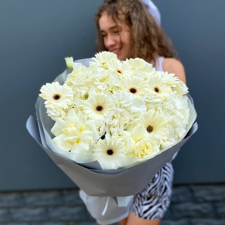  Букет "Вайт люксур" в Дзержинске