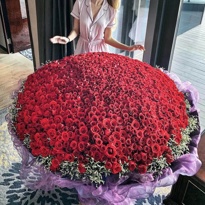 1001 роза в Дзержинске