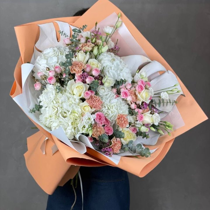 Макси-букет кремовый в Дзержинске