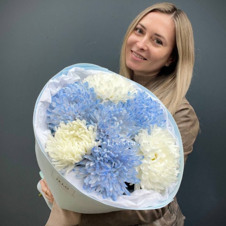 Букет из 7 хризантем  в Дзержинске