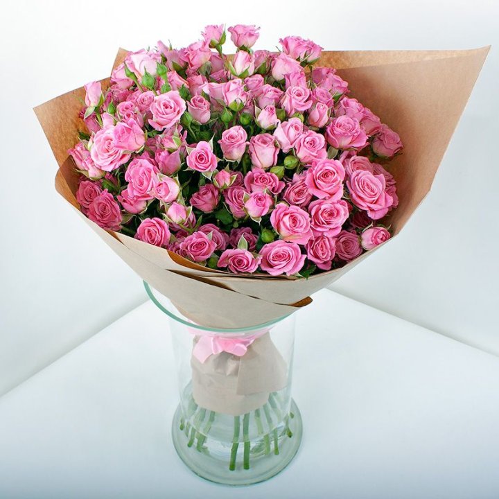 15 кустовых роз в Дзержинске