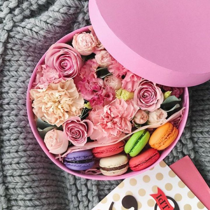 Цветочный бокс пинк в Дзержинске