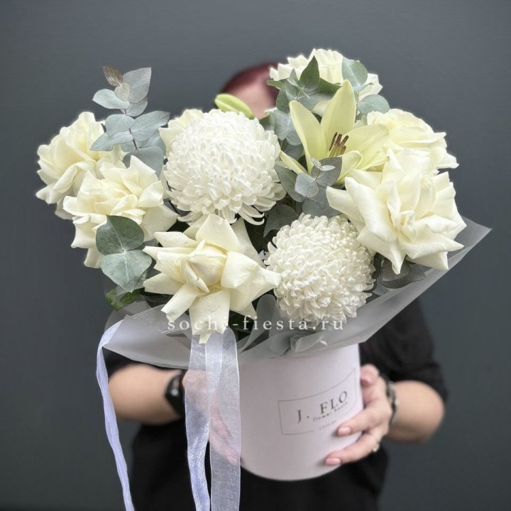 Цветы в шляпной коробке  в Дзержинске