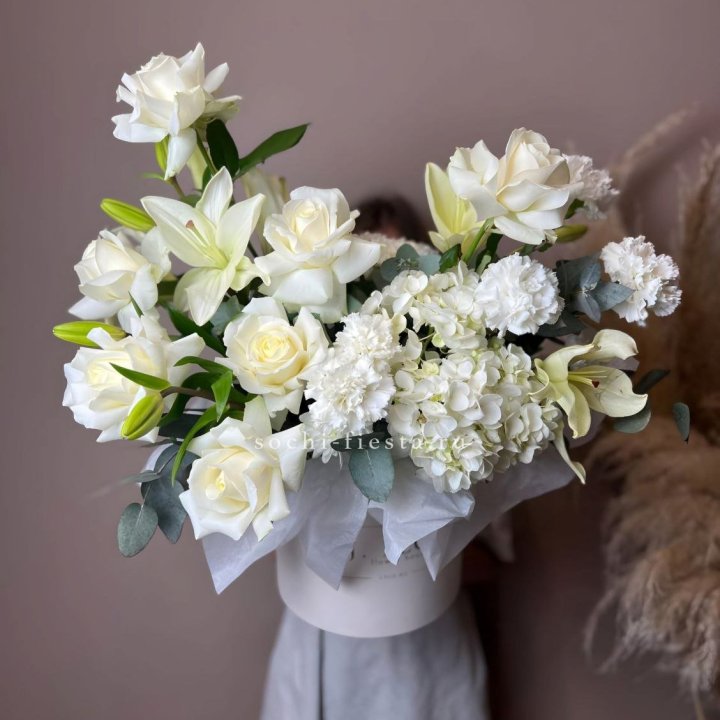 Цветочный бокс "Вайт дримс" в Дзержинске