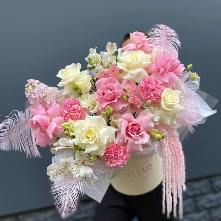 Дизайнерский бокс "Ловели" в Дзержинске