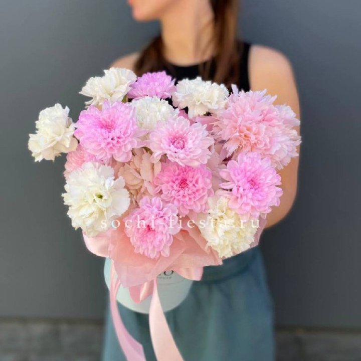 Коробка с цветами "Фиона" в Дзержинске