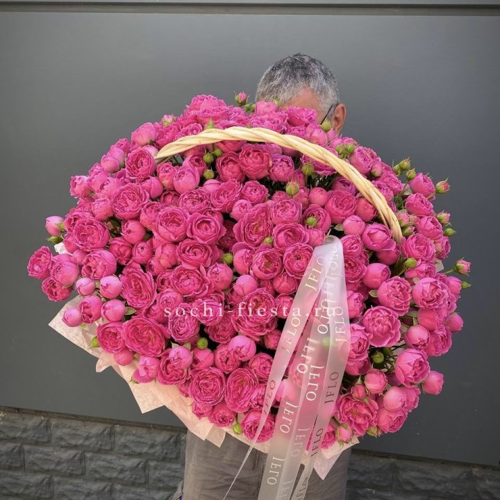 Корзина роз Мисти Баблс 151 в Дзержинске