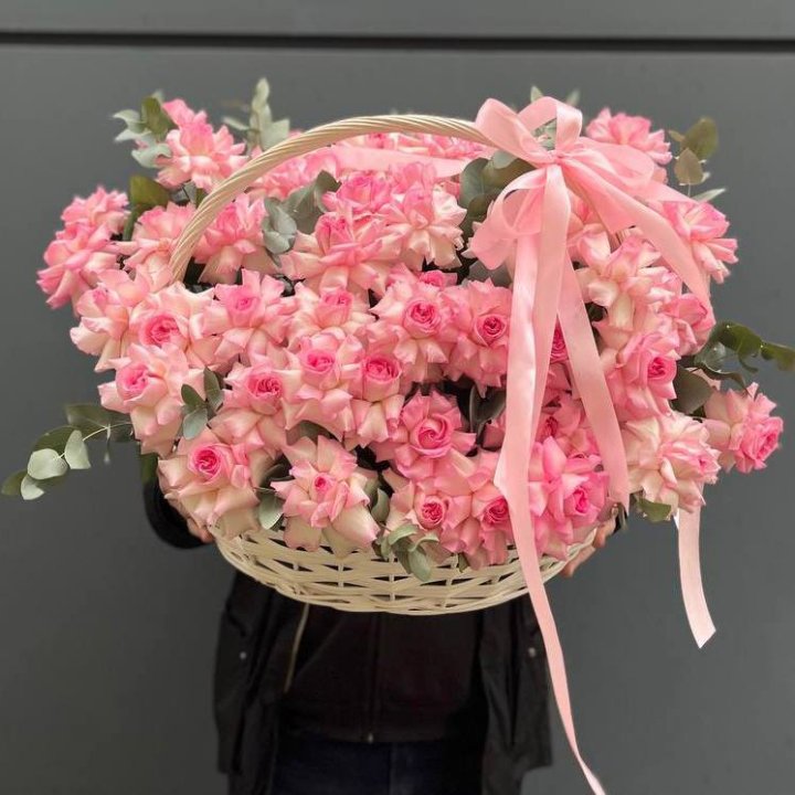 51 розовая роза в корзине в Дзержинске