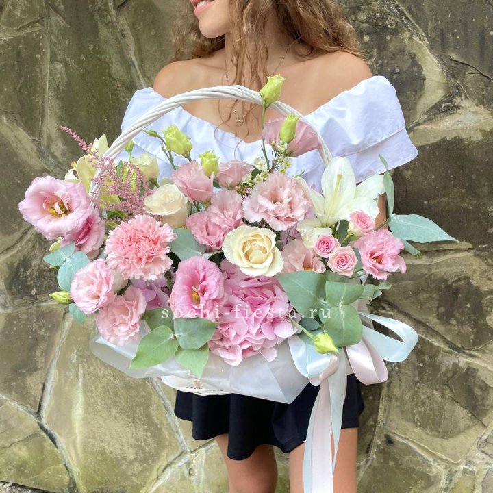 Авторская корзина "Миа" в Дзержинске