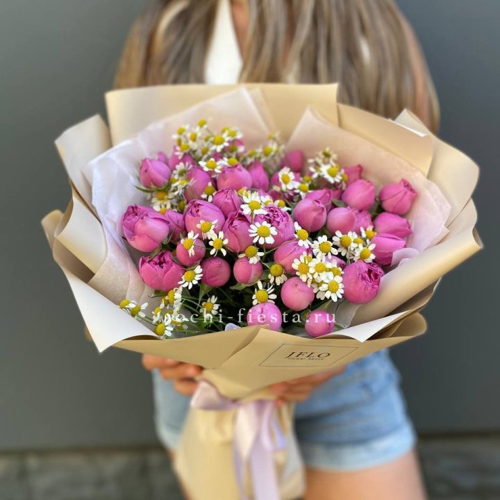 Дуобукет мисти с ромашками  в Дзержинске