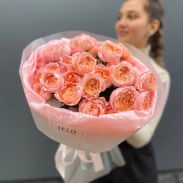 Букет из пионовидных роз Джульетта в Дзержинске