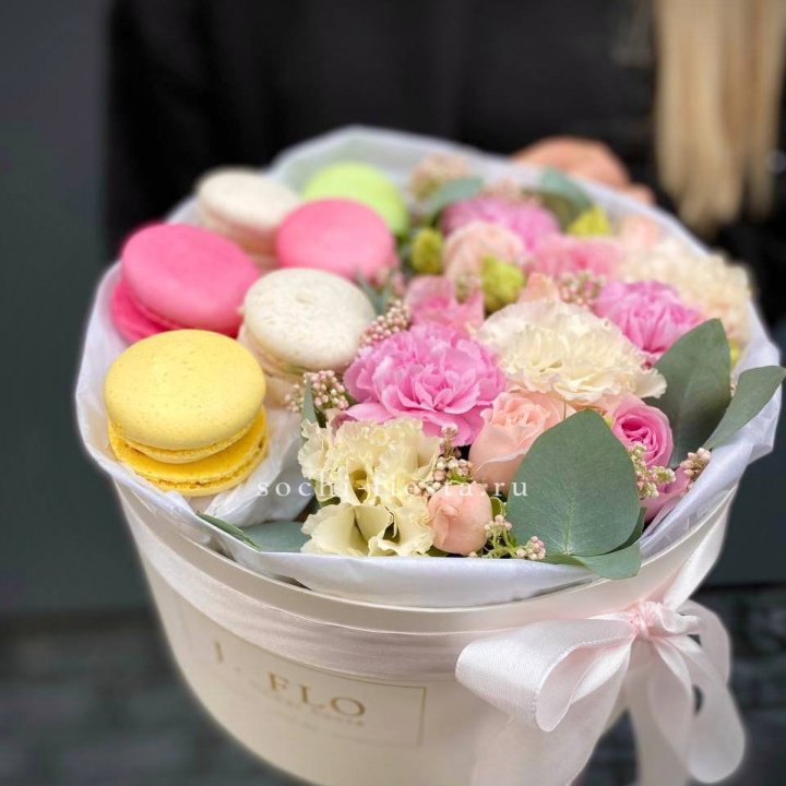 Бокс с макаронс Нежный в Дзержинске