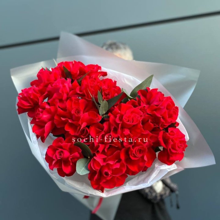 21 Красная французская роза в Дзержинске