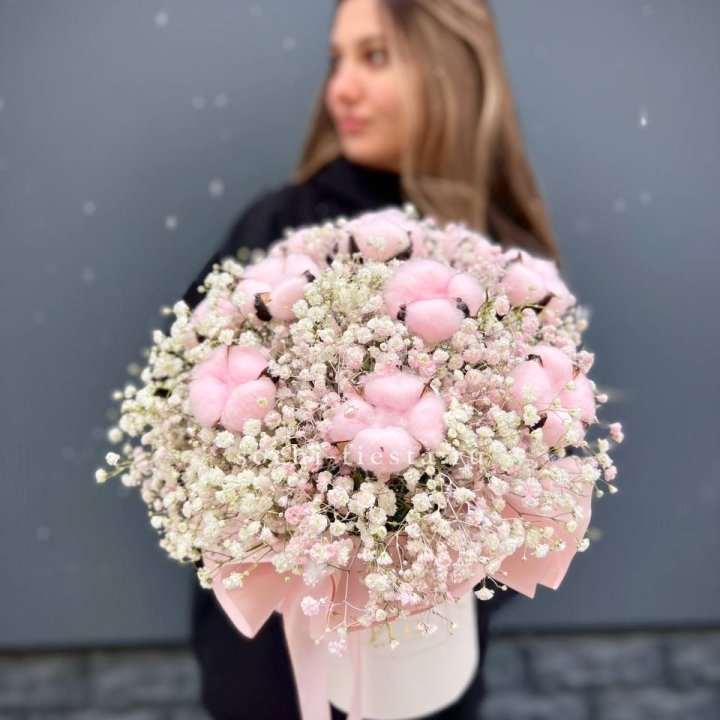 Гипсофилы с хлопком в шляпной коробке в Дзержинске