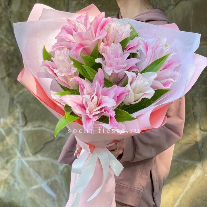 Букет пионовидных лилий №2 в Дзержинске