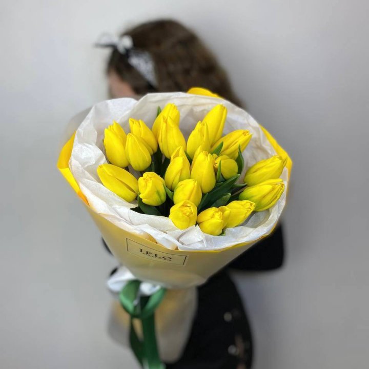  19 жёлтых тюльпанов в Дзержинске