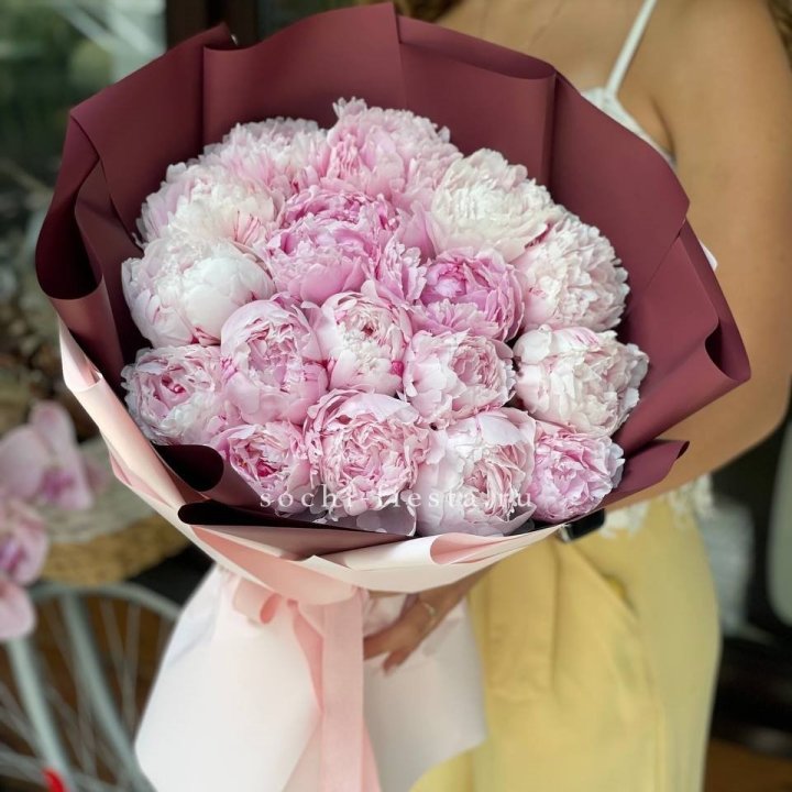 Букет 17 зефирных пионов в Дзержинске