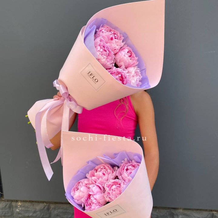 Букет из 5 пионов в Дзержинске