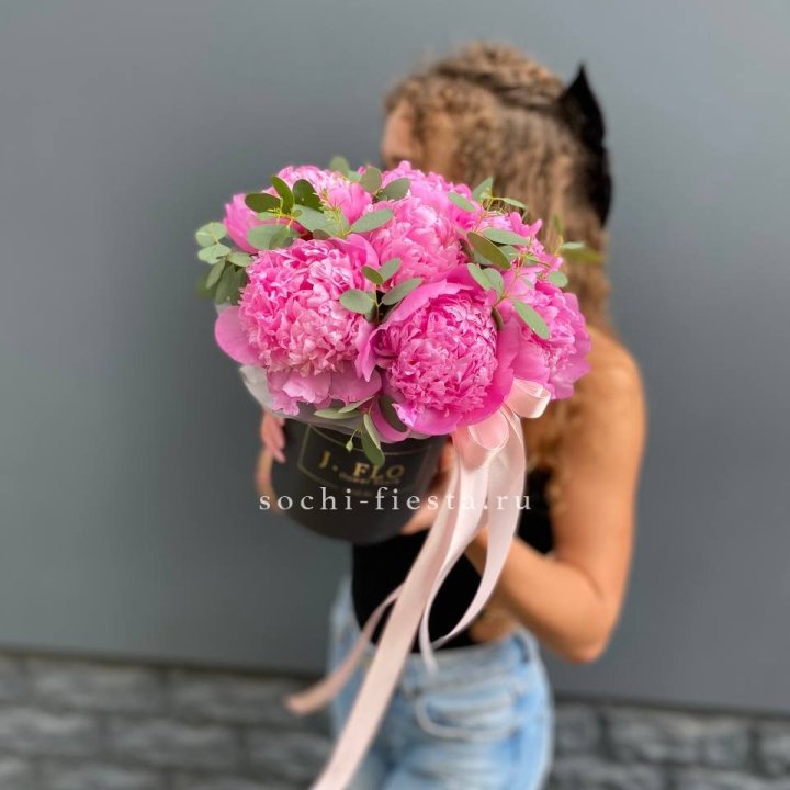 Дизайнерский цилиндр "Фломени" в Дзержинске