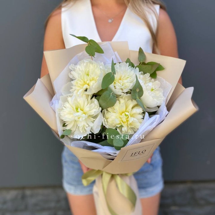  Букет белых пионов в Дзержинске