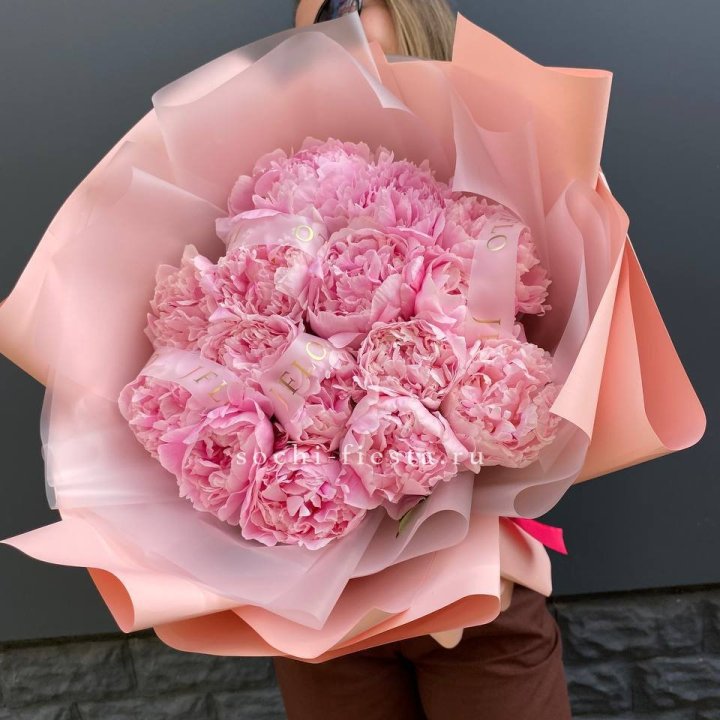 15 пионов "Монинг" в Дзержинске