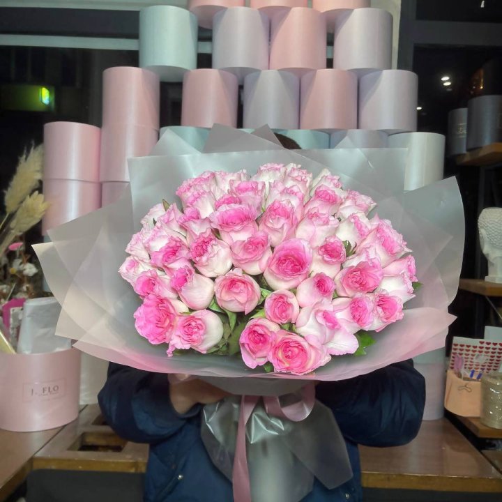  51 розовых роз в Дзержинске