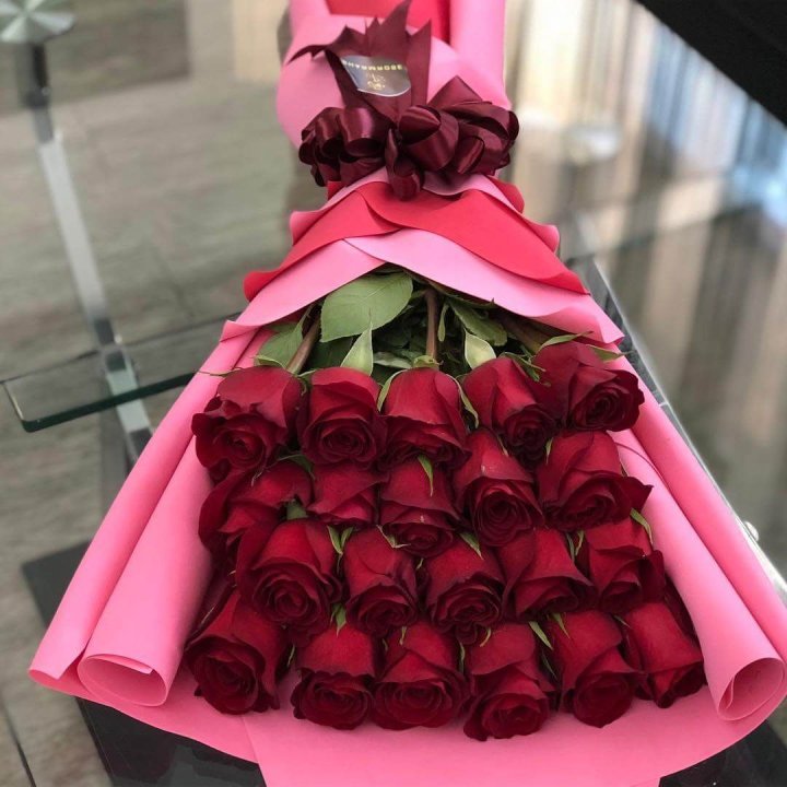 21 красная роза "Элеганс" в Дзержинске