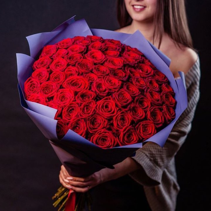 71 красная роза в Дзержинске