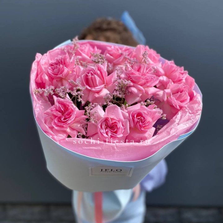 Букет французских розовых роз  в Дзержинске