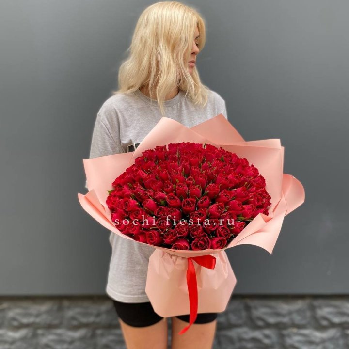 101  красная кенийская роза  в Дзержинске