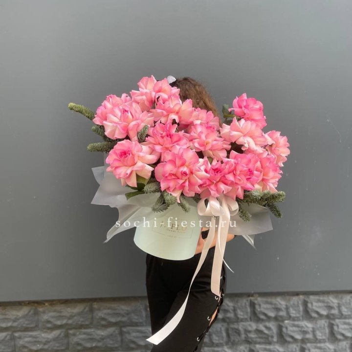 Бокс из 15 французских роз в Дзержинске