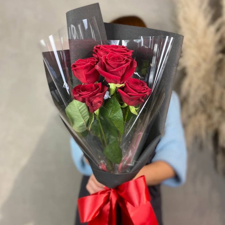 5 роз ред наоми в Дзержинске