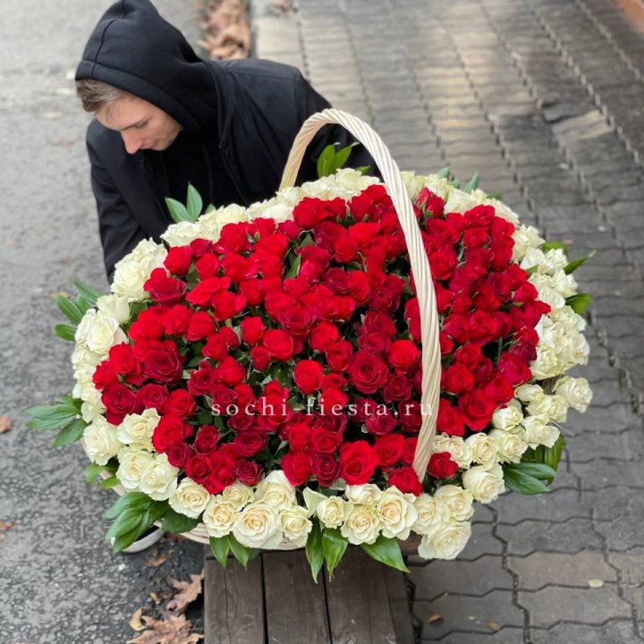 201  роза в корзине   в Дзержинске