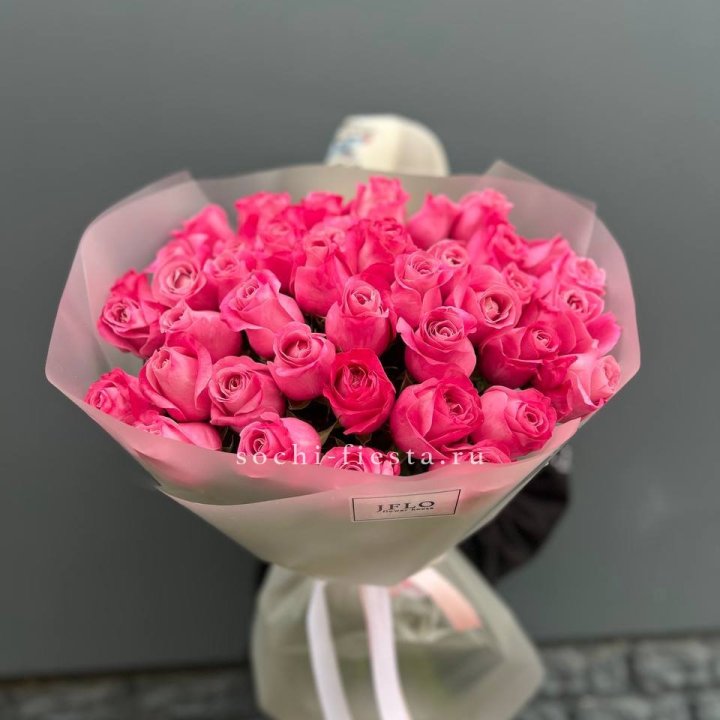 Роза малиновая в Дзержинске