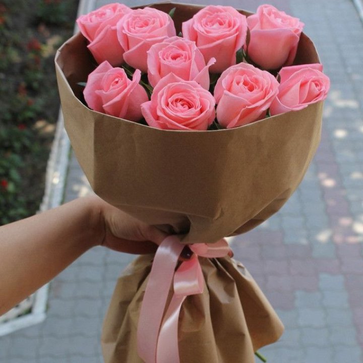 9 розовых роз в Дзержинске