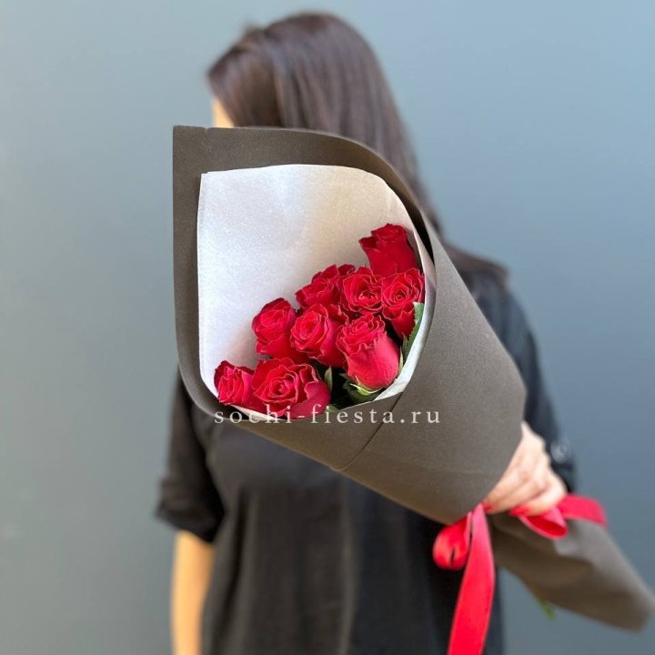 9 красных роз в фоамиране в Дзержинске