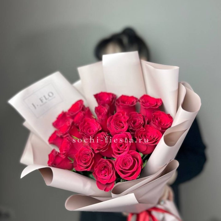 21 красная роза  в Дзержинске