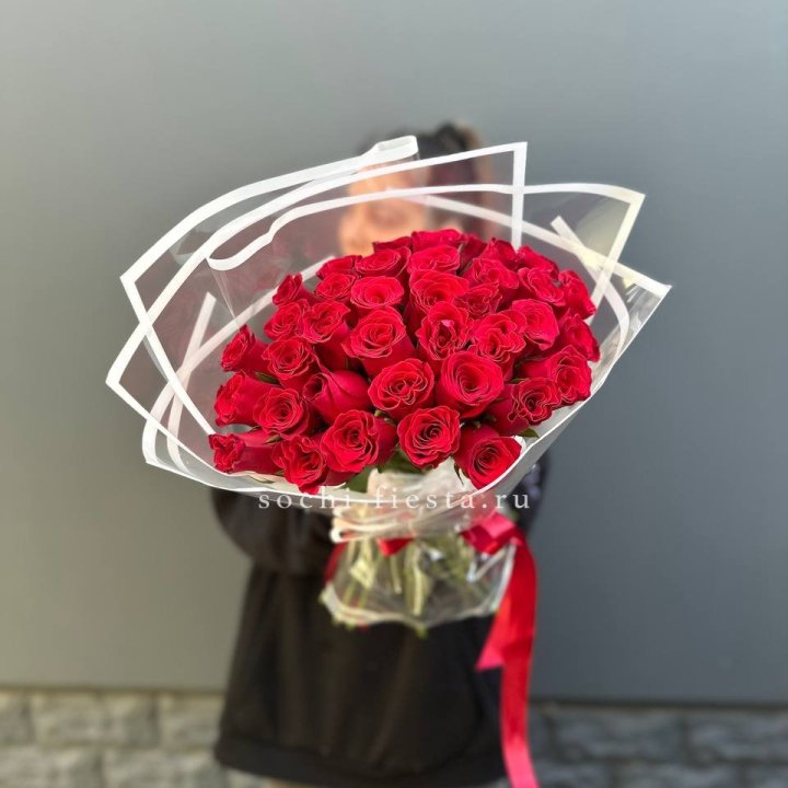 31 красная роза в Дзержинске