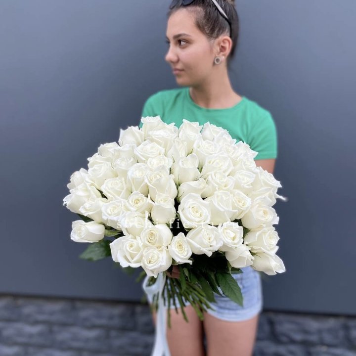 51 белая роза в Дзержинске