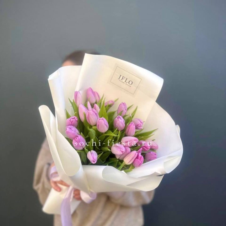 25 сиреневых тюльпанов в Дзержинске